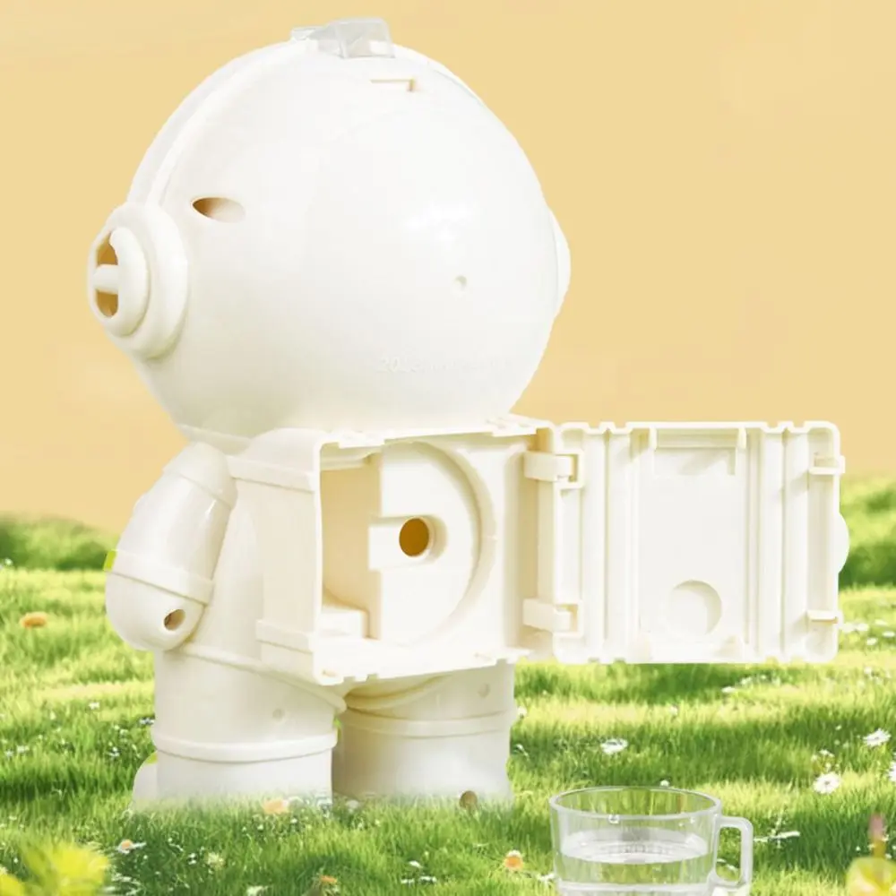 Astronaut Mini Water Dispenser Pink White Pressing The Straw Waters Bottle School Tourism Leisure Cup Children's Birthdays Gifts