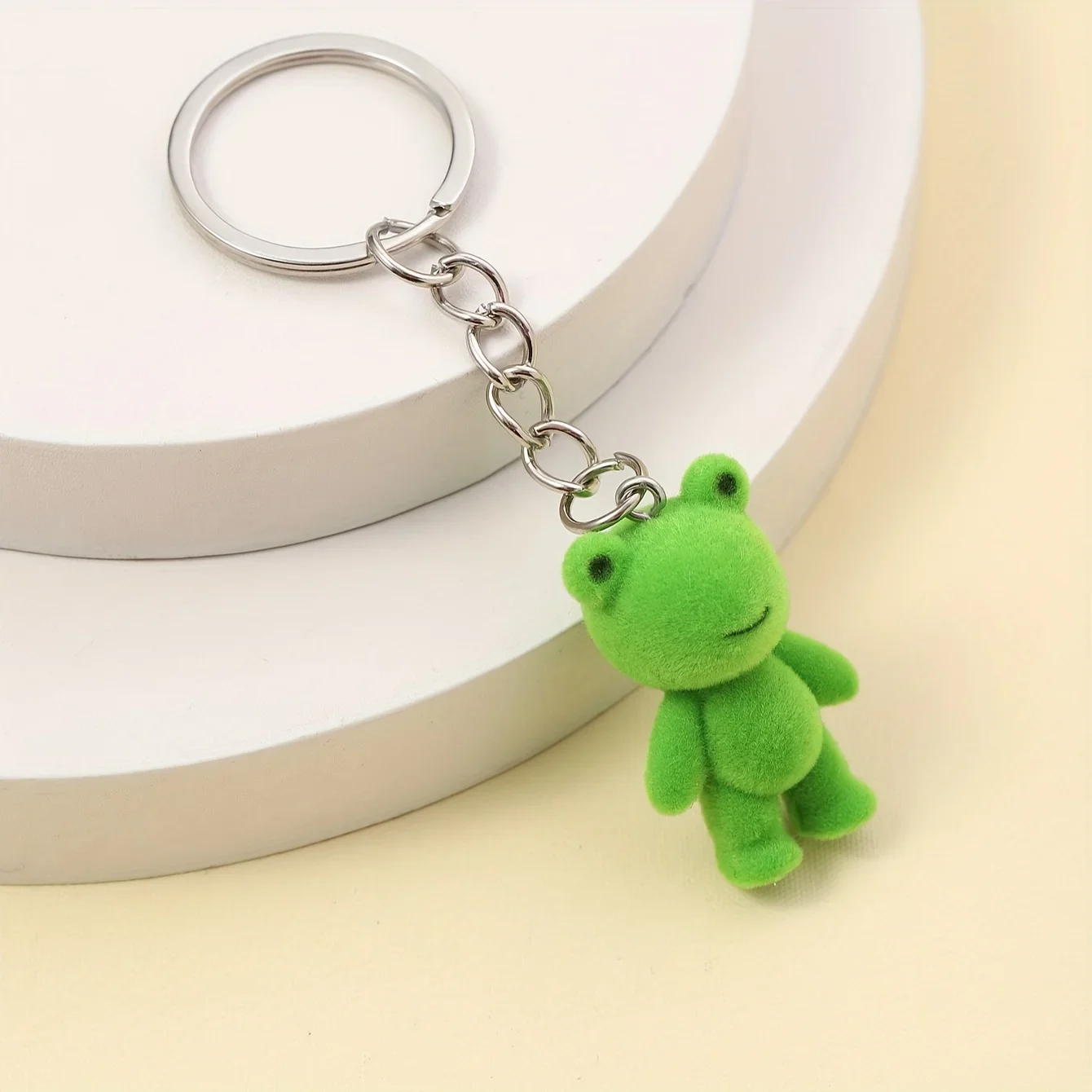 Cute 3D Frog Keychain Resin Charm For Car Keychain Accessories Charming Gift