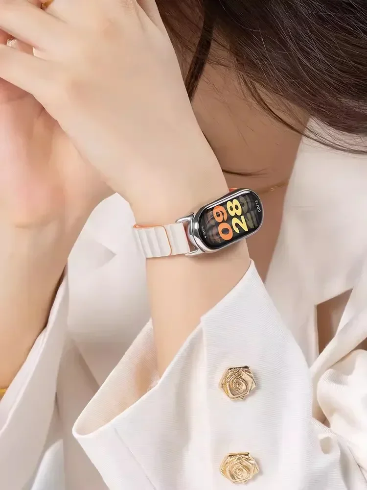 حزام مغناطيسي من السيليكون لساعة Xiaomi Mi Band 8 9 سوار معصم رياضي لساعة Xiaomi Miband 9 8 ملحقات سوار الساعة