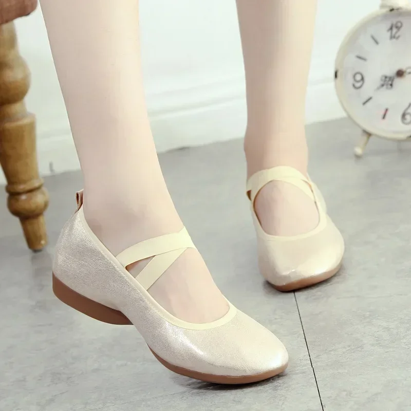 Chaussures de danse Jazz pour femmes, baskets de Sport, de gymnastique, de Fitness, pour adultes et femmes, chaussures de danse modernes