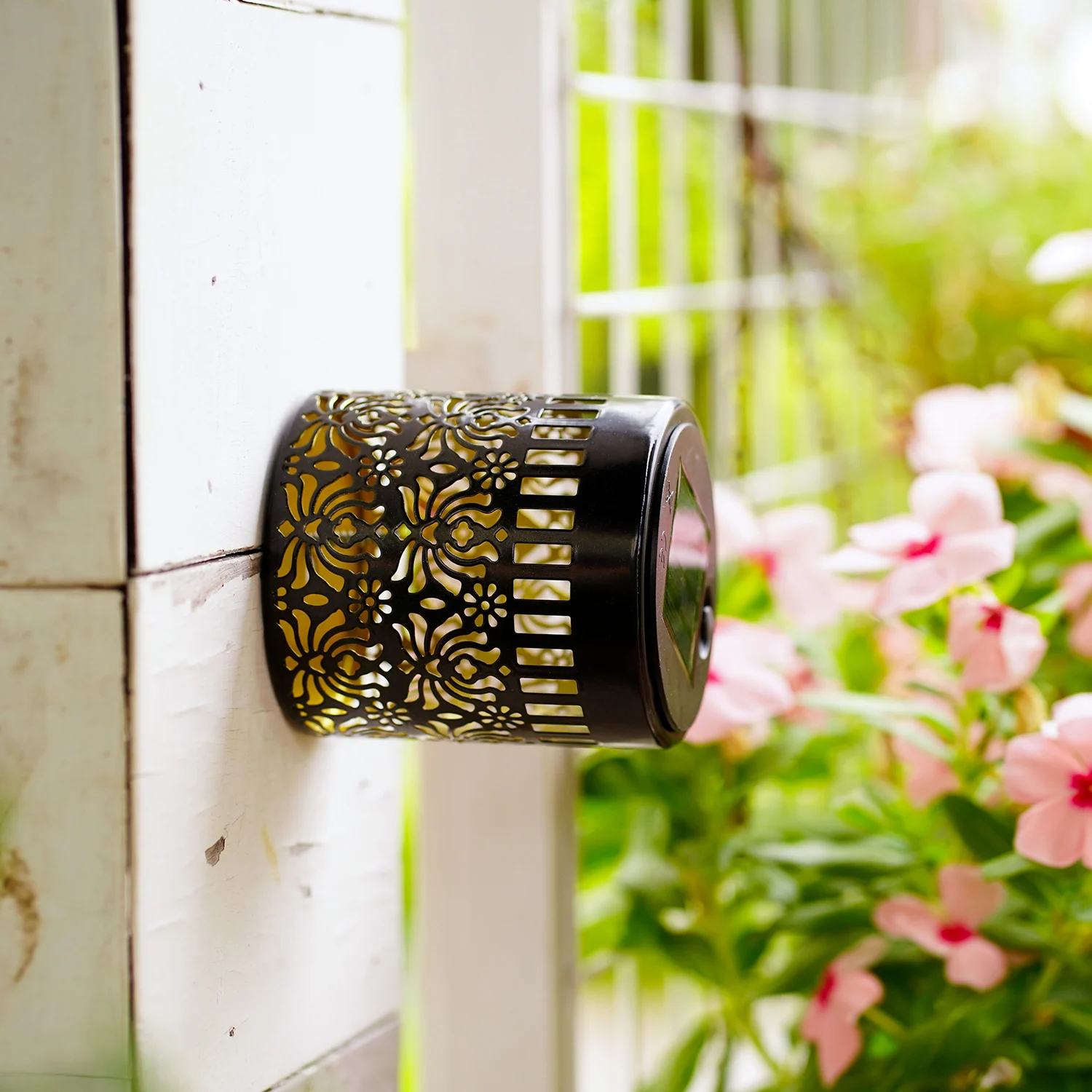 عبوة من مصابيح الحائط الفاوانيا الشمسية - تصميم الفاوانيا المجوفة، إضاءة ديكور للحديقة الخارجية، ضوء حديدي للفناء، هدية للحفلات #3