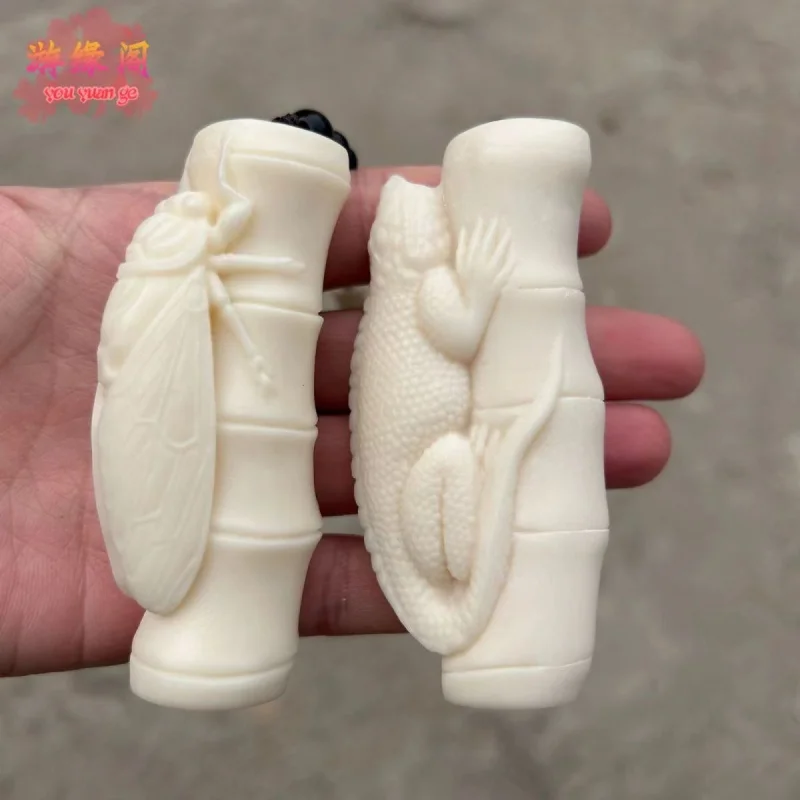 Ivory Nut Carved Make a Great Coup Know the Pendant Lizard Hand Pieces Festival High Car Pendant Golden Cicada Lucky