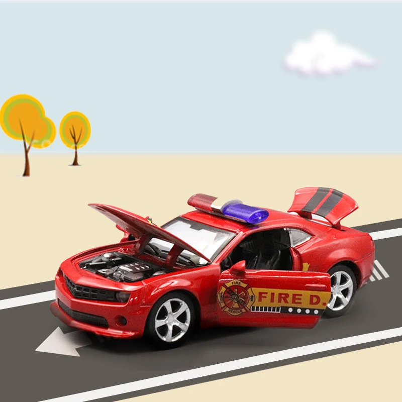 

Модель полицейского автомобиля из сплава 1:32, две двери, которые можно открыть, украшение детской игрушечной машины, модель фрикционного автомобиля, развивающие игрушки