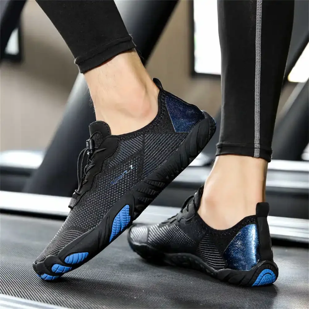 Super Lightweight Black Sneakers For Guys Vulcanize Summer 2024 Men Trendy 7 Men's Shoes Sports Basket Loafer'lar Jogging