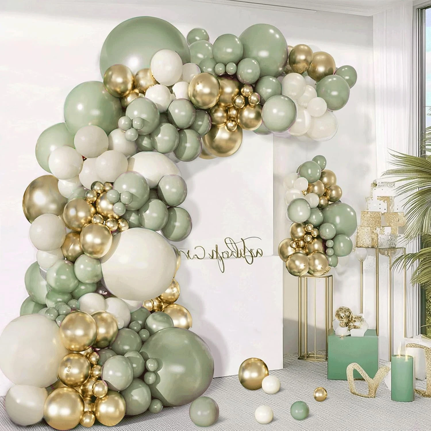 مجموعة بالونات لاتكس باللونين الأخضر والرملي والأبيض والذهبي مكونة من 109 قطع مناسبة لحفلات أعياد الميلاد وحفلات الزفاف وديكورات حفلات عيد الحب