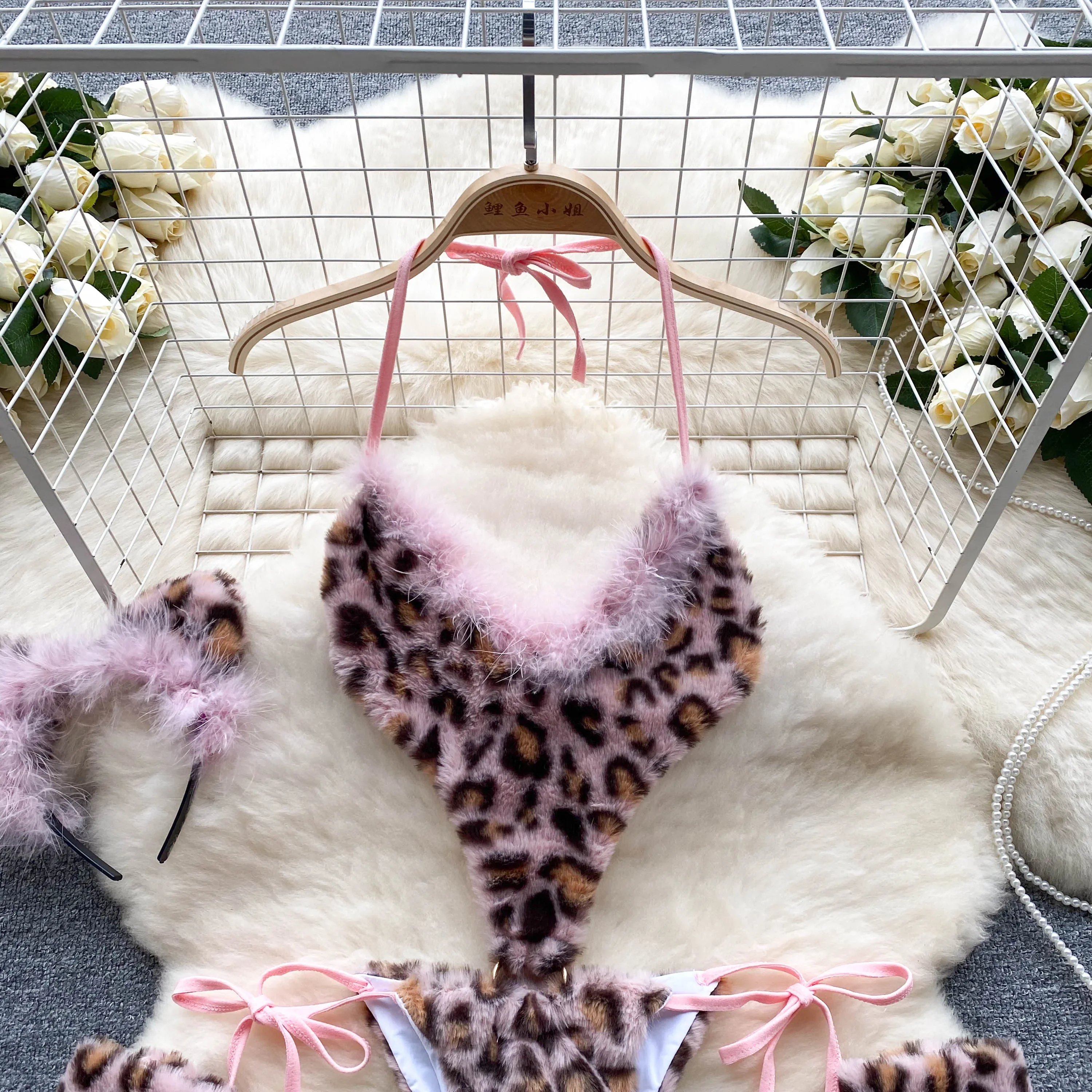 Body en velours imprimé léopard pour femmes, combinaison une pièce, catsuit, col licou, Vintage, moulant, Sexy, Lingerie