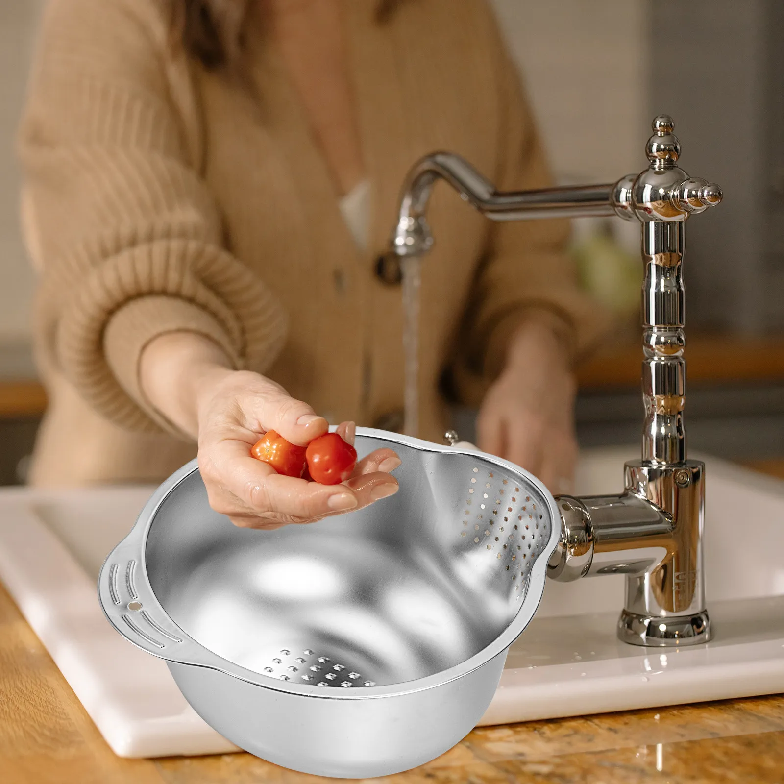 Professional Stainless Steel Draining Basket for Rice Fruits and Vegetables Washing Kitchen Gadget Vegetable Washing Basket Home