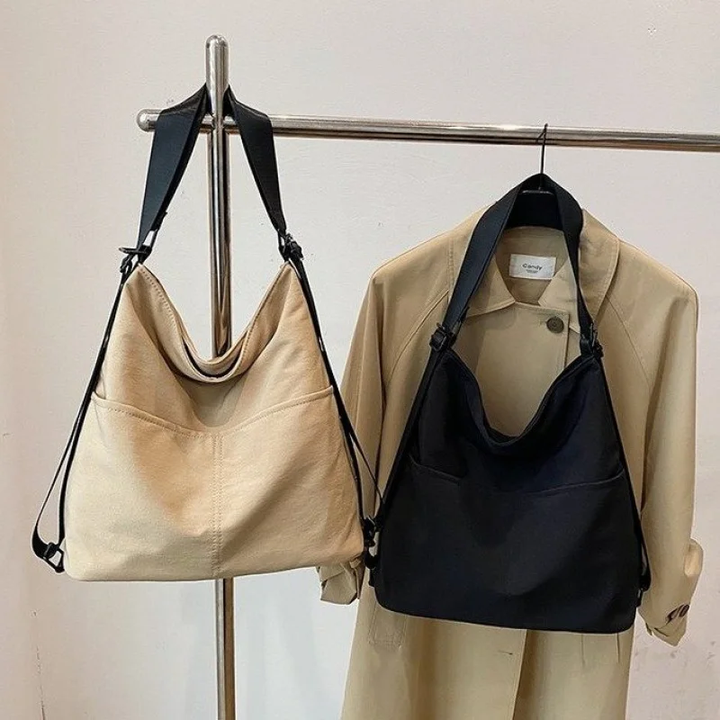 

Luxury Women's Crossbody-Bag Crafted From Sturdy Leather Featuring Popular Classic Elegant And High-End Vintage Look ​