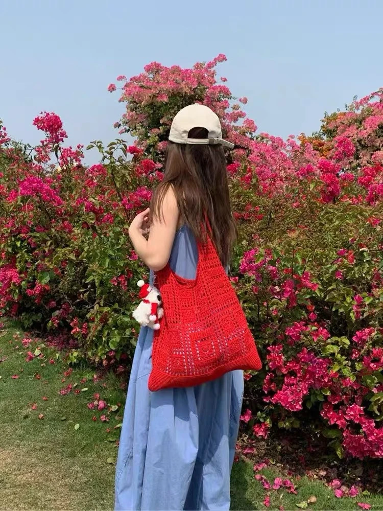 

Faionable Versatile Women's oulder Bag Hollow out Woven Large Capaci Tote Bag Underarm Bag Casual Simple Sle URBBB PR...