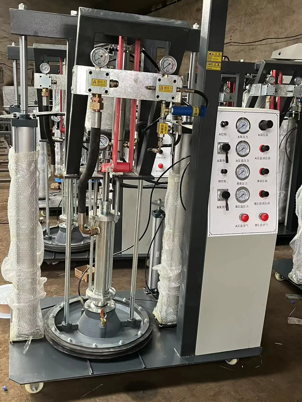 Insulating Glass Curtain Wall Machinery Two-component Gluing Machine Rotary Gluing Table Glass Gluing Machine
