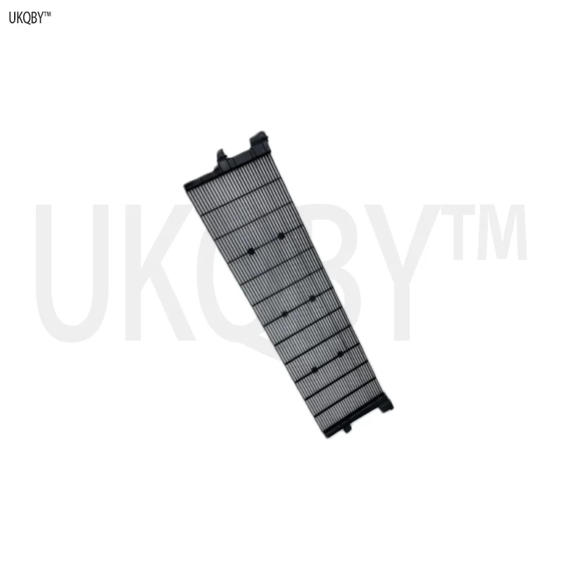 

Самонарезающий болт с полукруглой головкой, потайной винт, датчик температуры, охлаждающая жидкость 17118482592 17118482592