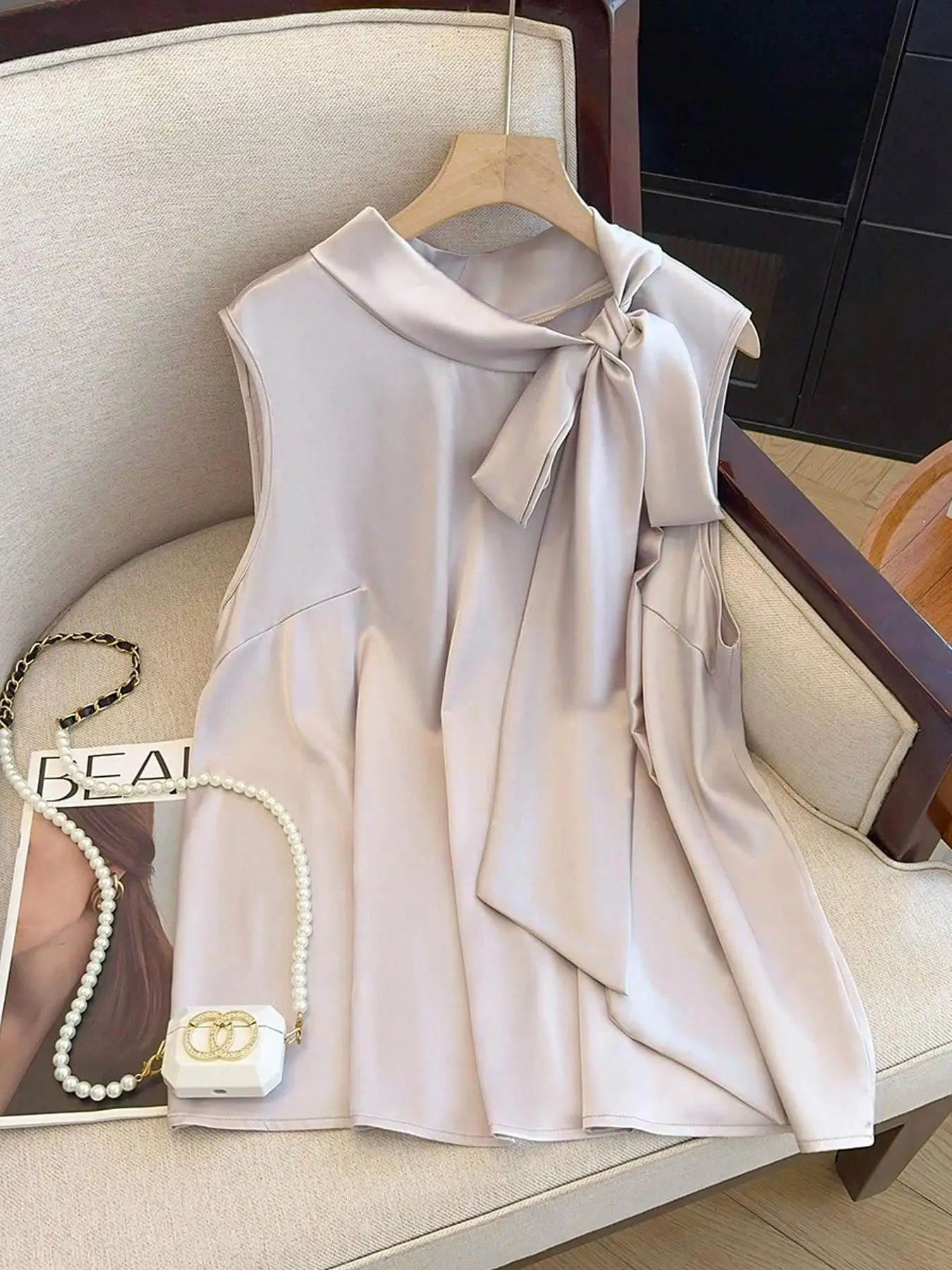 【Plus Size】 Solid Color Tie Front Top, Casual Sleeveless Top for Daily Wear, Women's Plus Clothing for Summer