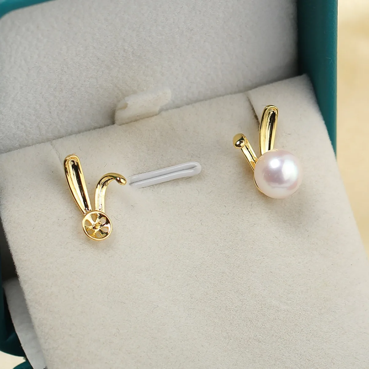 Sweet Tiny Women Brass 14K Gold Filled Bunny Ear Blank Setting Handmade Findings For DIY Pearl Stud Earring