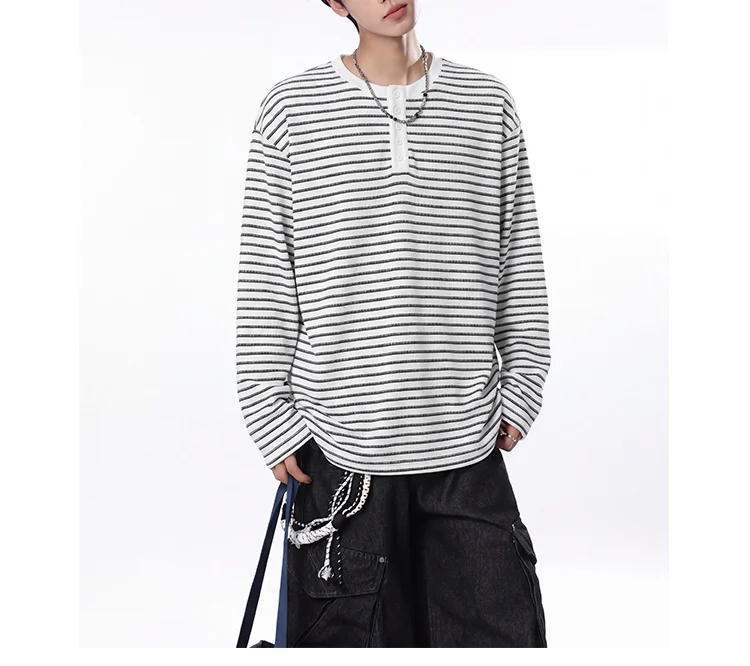 Herbst Neuheit: Henry-Kragen Gestreiftes Casual-T-Shirt mit Knöpfen, Übergröße, Locker Geschnitten, Langarm, Weiche Strick-Unterwäsche für Herren, Basisschicht-Oberteil – Detail 3