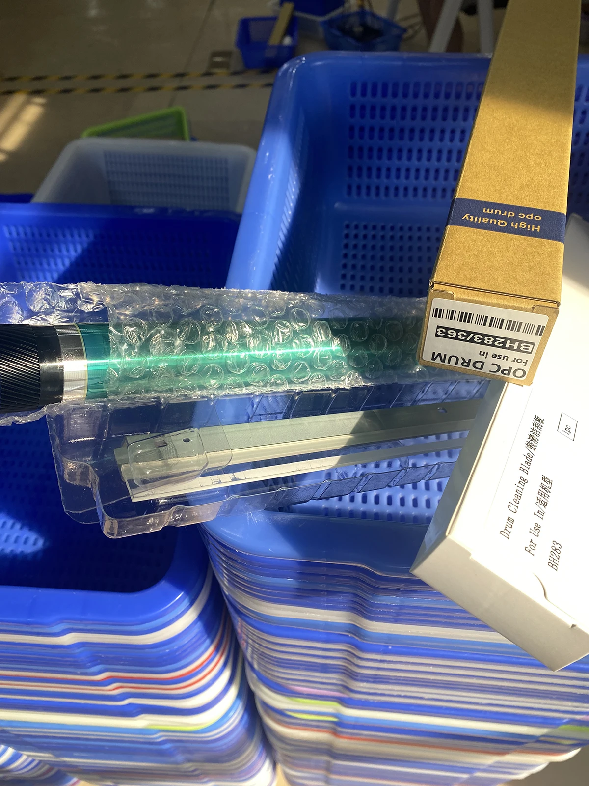 

1Set DR411 OPC Drum + Blade 2510 3510 282 362 7728 For Konica Minolta Bizhub 223 283 363 423 Di 250 350 251 351 Drum Clean Blade