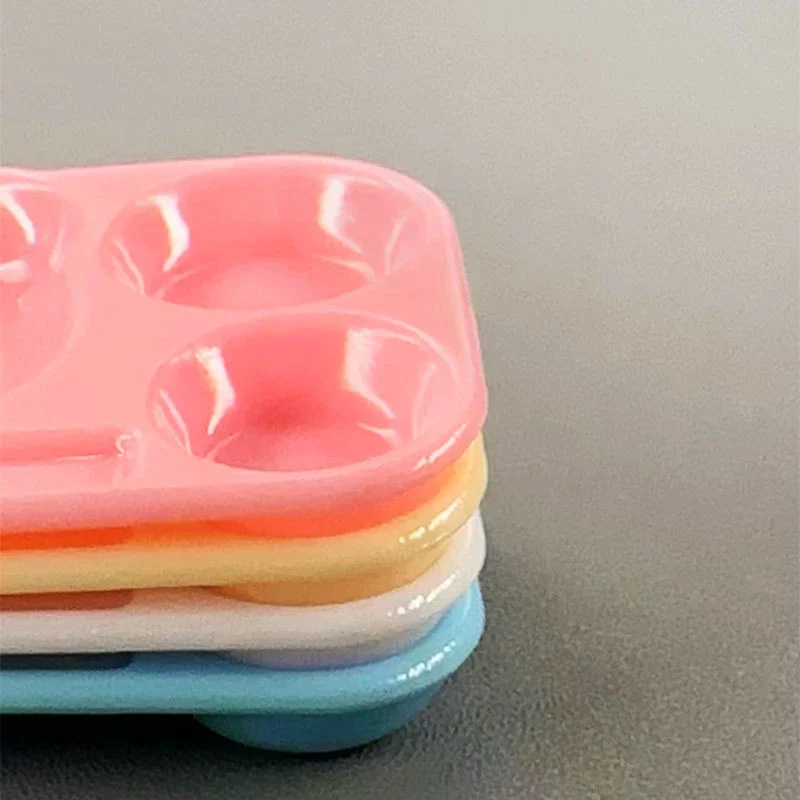 1 unidade de Bandeja de Plástico para Mistura de Esmaltes em Gel, Ferramenta DIY para Arte e Pintura de Unhas com Desenhos Animados