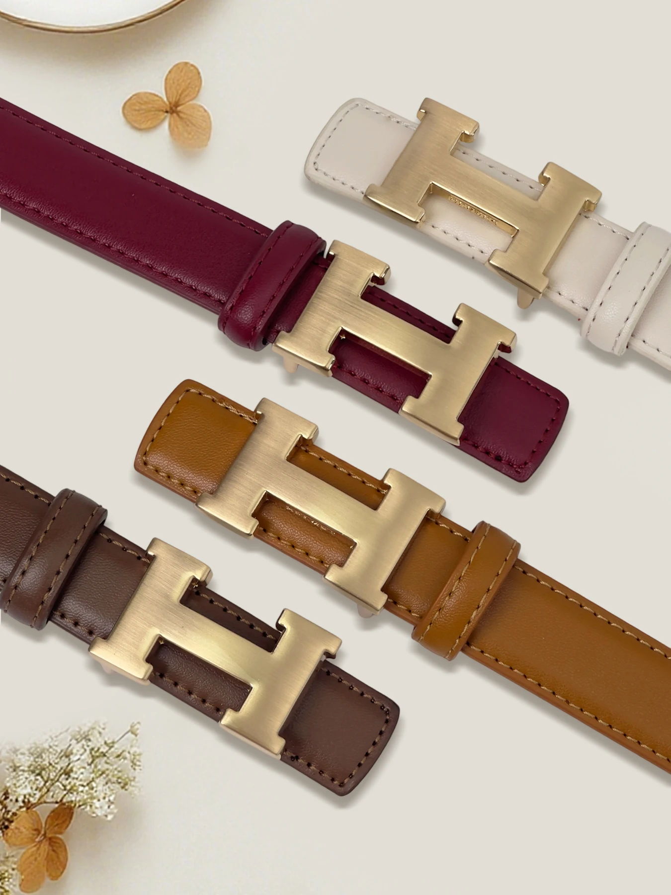 Parisian Women's Fashion Belt Versatile Plain Pattern Casual Accessory for All Seasons