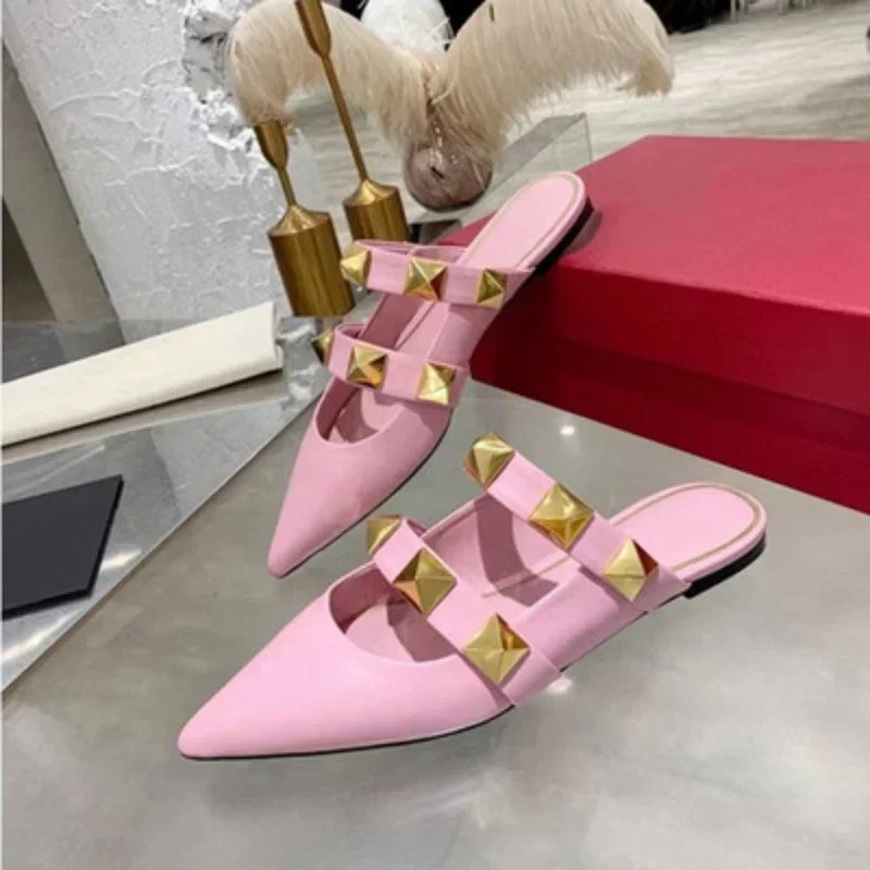 2024 Summer New Fashion Baotou Flat Slippers Female Rivet Female Sandals