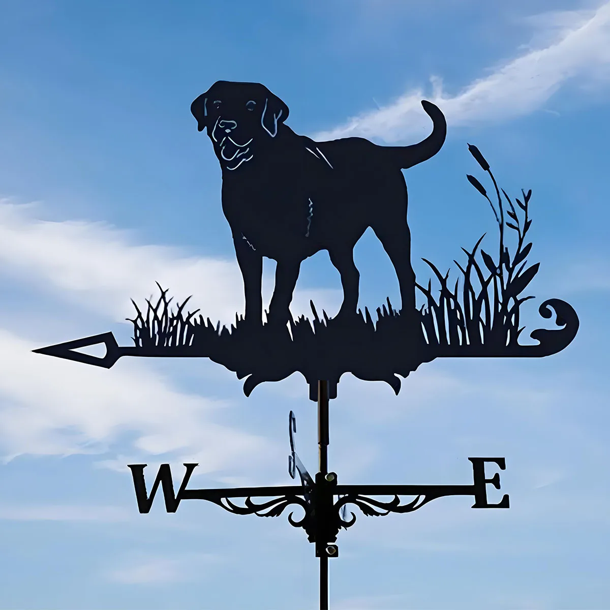 

Metal Weather Vane for Courtyards Garden, Outdoor Wind Vane Roof Mount Wind Direction Sign for Farmhouse Shed Decorative Artwork