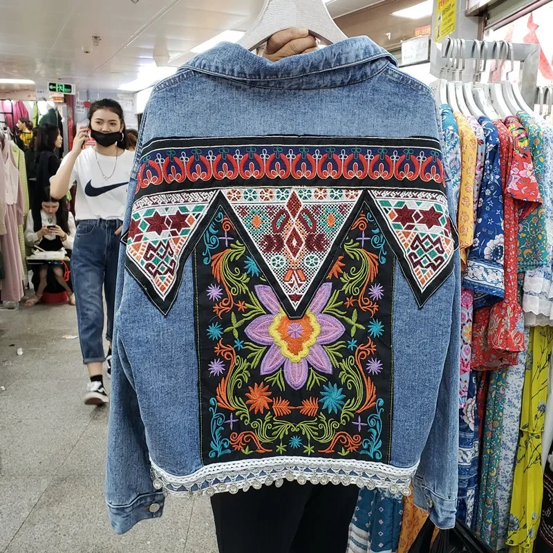 Vintage Blue Embroidery Sequins Tassels Denim Jacket Women Cowboy Outerwear Autumn Loose Short Big Pocket Jeans Jacket Female