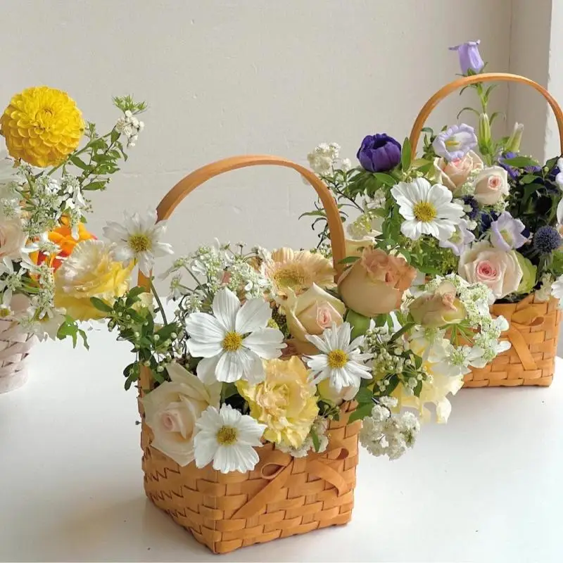 New Willow Rattan Bride Flower Basket Picnic Container Hand-Woven Flower Arrangement Basket With Handle Picnic Weaving Basket image 5