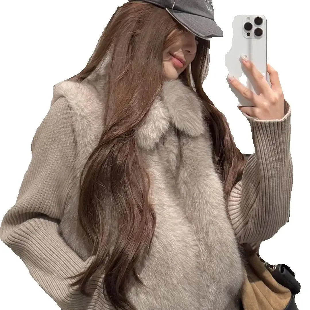 New winter 2025 young and eco-friendly fur coat for women, short and petite knit sleeve vest, detachable