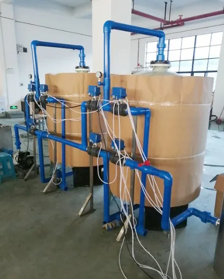 نظام معدات معالجة المياه بالضغط الأسموزي مصنع التناضح العكسي عملية آمنة وموثوقة RO عكس