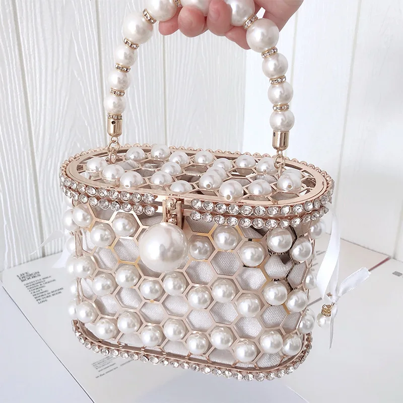 Clutch Purse Luxury for Women Pearl Crossbody Bag Metallic Diamond Handbag Evening Bag Large Capacity Women's Purse Wedding Bag