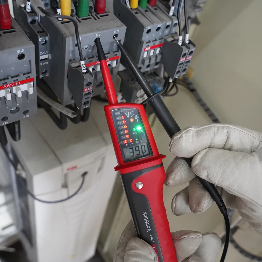 UNI-T Tester voltmetro digitale UT18B UT18D AC DC Tensione Continunity 690V Display LCD Sequenza trifase RCD Tester elettrico