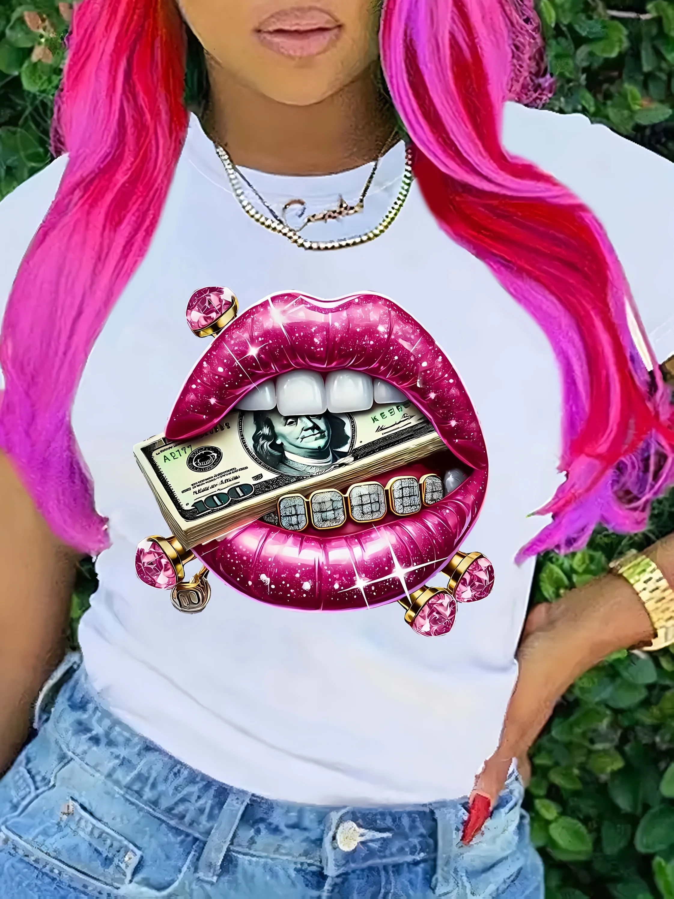 Beautiful Lips and Diamonds Printed Short-Sleeved Women's T-Shirt Casual Crew Neck Top for Spring and Summer Novelty Clothing