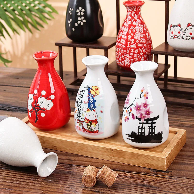 Traditional Japanese Sake Cup,Ceramic Sake Set,Sake Gifts,Hand Painted Design Porcelain Pottery Ceramic Cups Crafts Wine Glasses