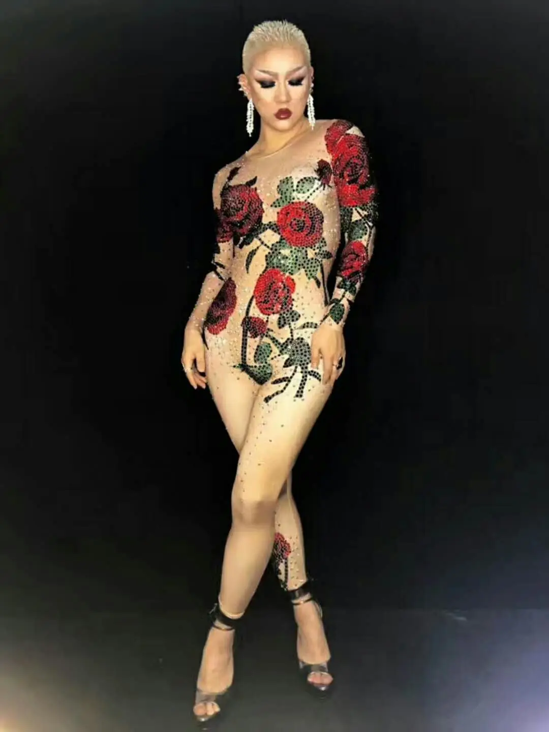 

Meiguiku блестящие комбинезоны с бриллиантами для ночного клуба, вечеринки по случаю дня рождения, певицы, танцовщицы, сценическая одежда, облегающий комбинезон с розовым узором, платье для выпускного вечера