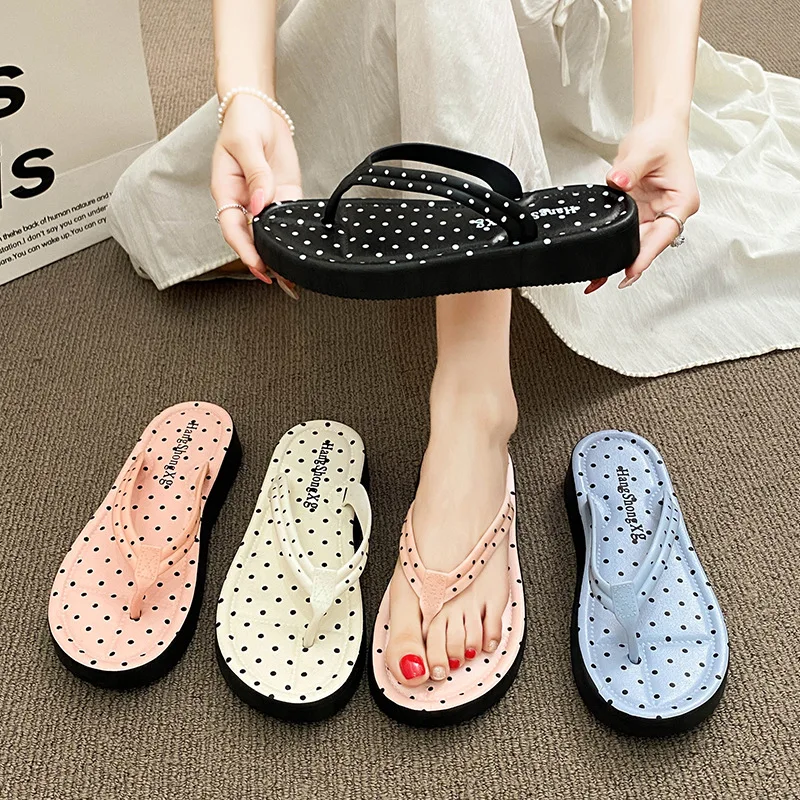 

Summer Women Slippers Polka Dot Platform Flip Flops Women Non-Slip Thick Sole Thong Sandals Breathable Beach Women Slippers