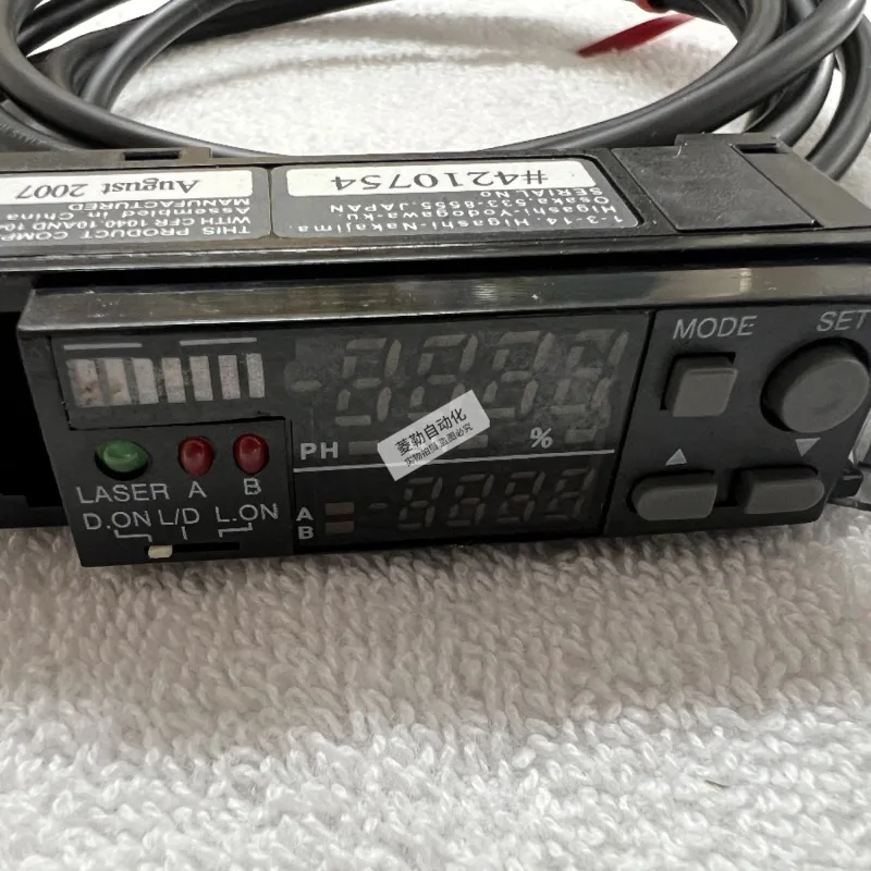 

Original Japanese KEYENCE LV-21A LV-22A Digital Laser Sensing Amplifier