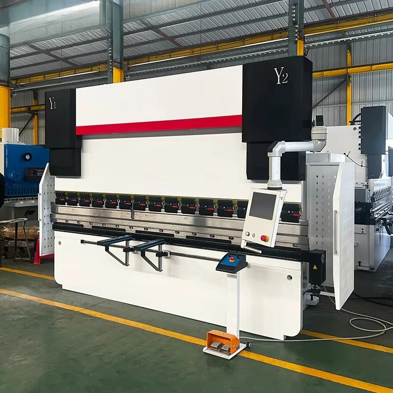 Press Brake With CT 12 System For Sheet Metal Working