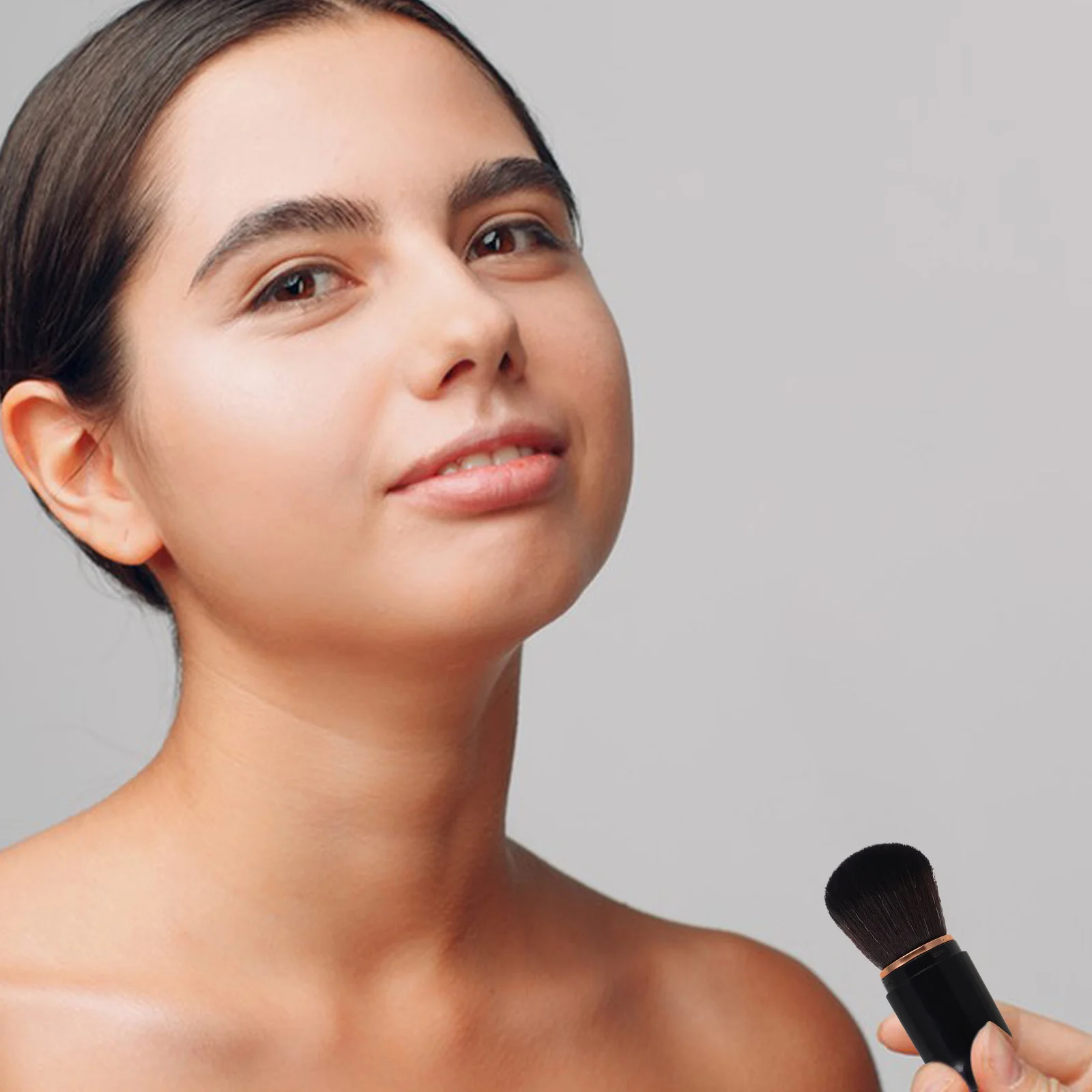 

Portable Retractable Blush Brush Mini Makeup Brush for Cheeks Travel Powder Foundation Powder Blush Mini Makeup Brushes
