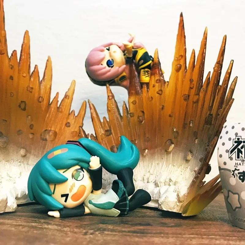 初音ミク秋ガシャポンコレクションオーナメント、アニメアクションフィギュア、子供のおもちゃモデル