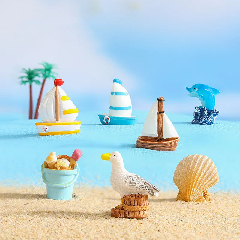 Figurines Miniatures Cute Sailing Boat Shell Beach Micro Landscape Ornaments For Home Decorations Room Decor Desk Accessories