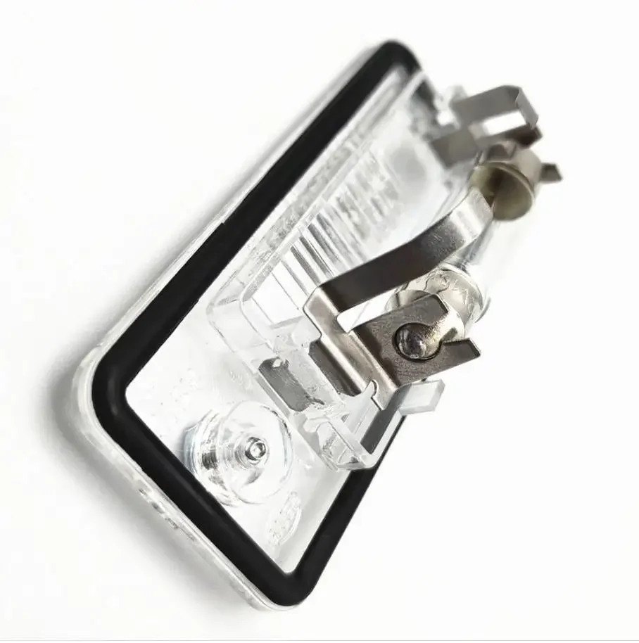 Pair 2X Number Plate Lamp Lens For Audi A3 8P A4 B6 B7 A6 C5 A8 Q7 A5 S3 S6 2001-2012 8E0807430A 8E0807430B 8E0943021B