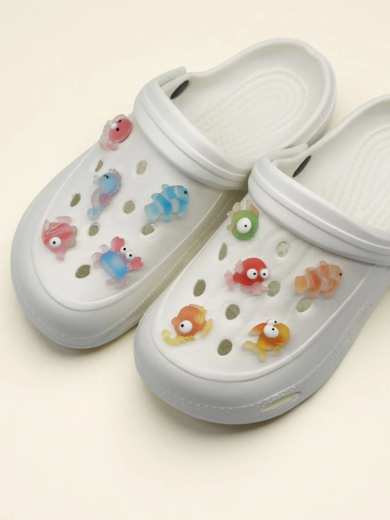 10Pcs/Pack Ocean Series Shoe Decorations Diy, Fish, Crab, Octopus, Seahorse Shape, Suitable for Garden Shoes, Beach Shoes, Slipp