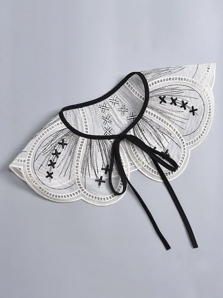 Picture 4: Vintage Lotus Leaf Embroidery Cloud Collar,Chinese Traditional Detachable Lace Cape,Bohemian Layering Neckpiece for Blouse Dress