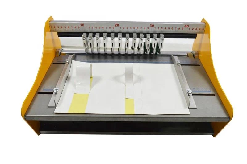 F400 Adhesive Sticker Half Cutting Machine 16In Width Label Paper