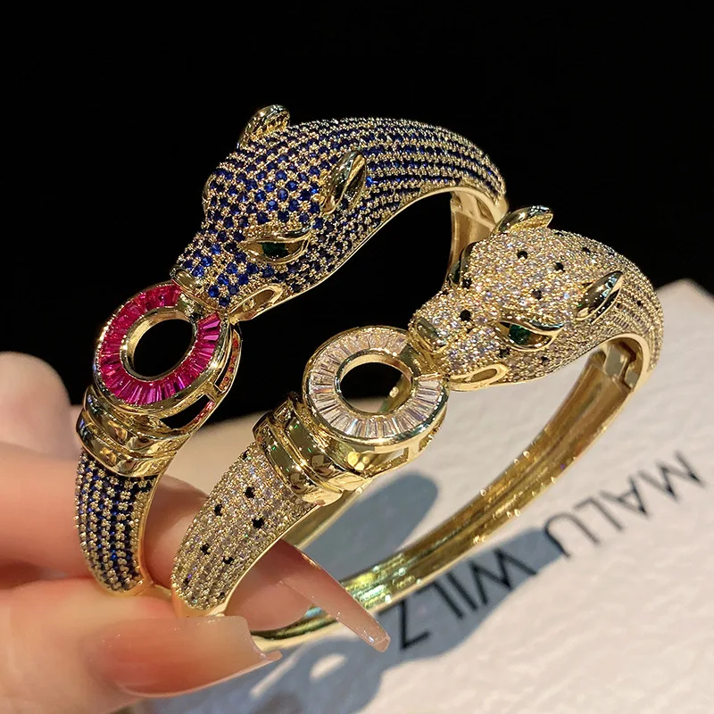Thumbnail 4 - #10 Gold Bracelets Discount Picks