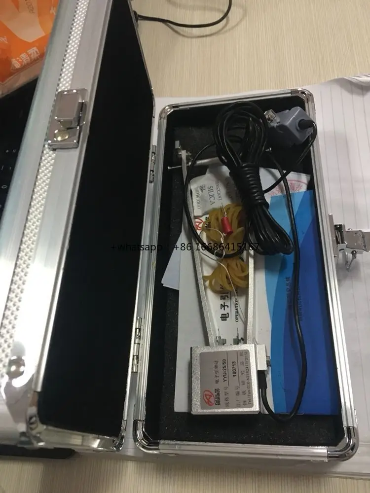 Gauge Length 50mm Elongation Measuring Electric Extensometer