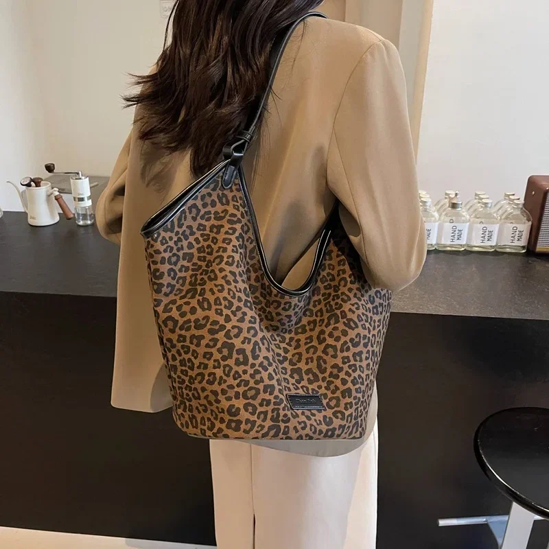 Leopard Print Bag Women Tote Bags Woman Bucket Bag Women Shoulder Bags Small Tote Bag for Women Shopping Bags Bolsos De Mujer