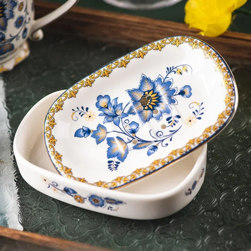 French Soap Box Ceramic Drain Holder Flower Pattern Design Soap Dish Toilet Soap Storage Rack Bathroom Accessories 2024 New
