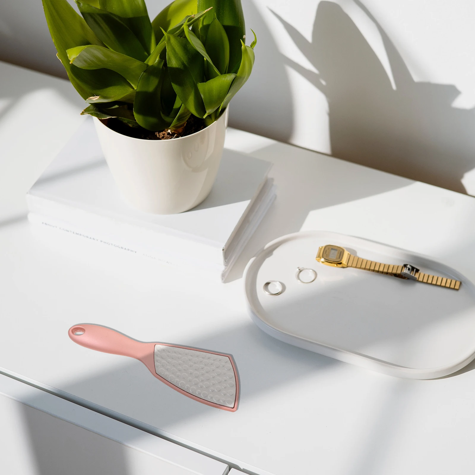 

Двусторонняя шлифовальная машинка для ног из нержавеющей стали, средство для удаления мозолей на ногах, легкая эргономичная ручка, пилка для педикюра для гладких ног