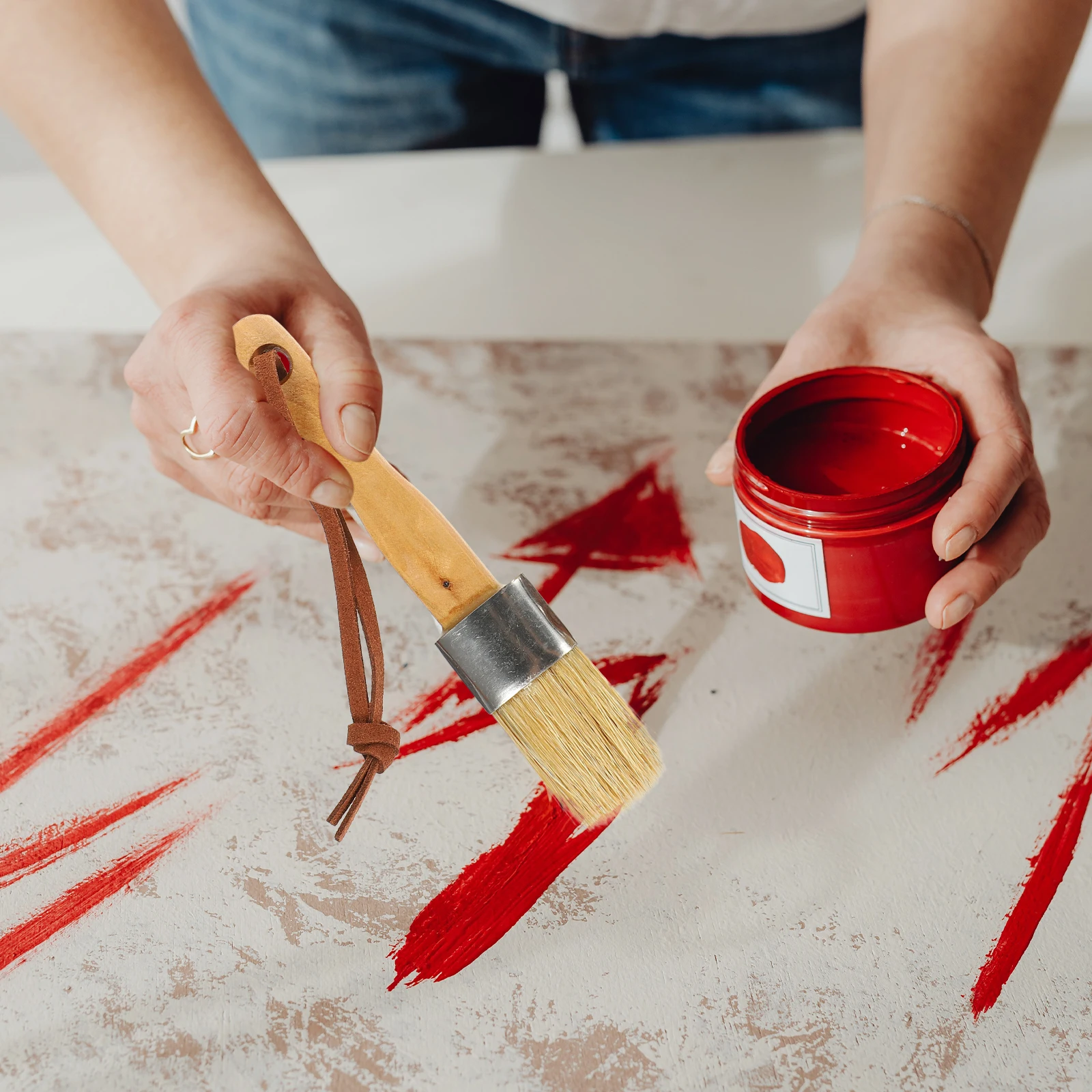 

3 Pcs Bristle Paint Brushes Beech Round Reusable Art Brush for Furniture Chalk Milk Latex Wax Glaze Art