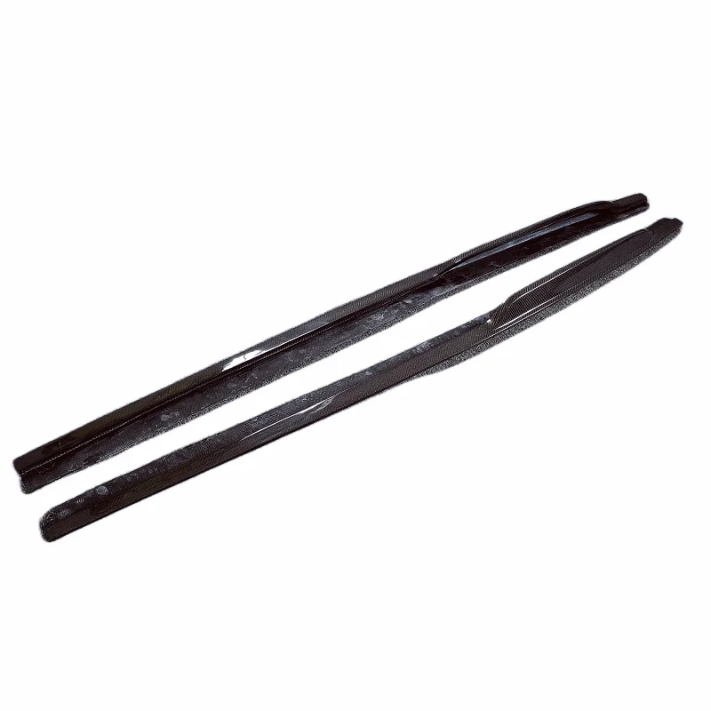 

High quality carbon fiber old model refitted new side skirt for Audi R8 R8 body kit panel front bumper rear diffuser