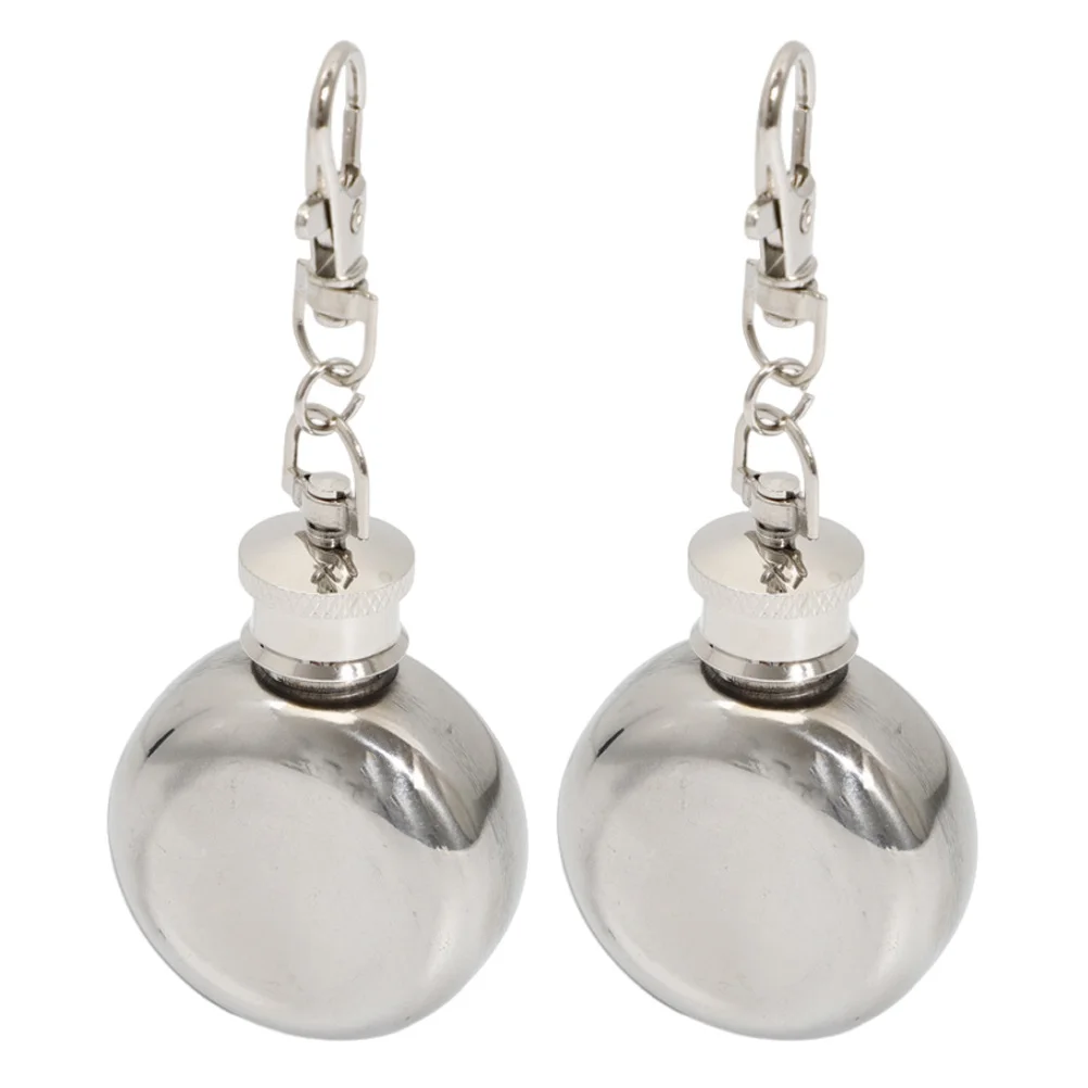 

2Pcs Portable Stainless Steel Mini Flask Keychain Camping Leakproof Pocket Flask Discreet Wine Bottle Outdoor Drinking Flasks